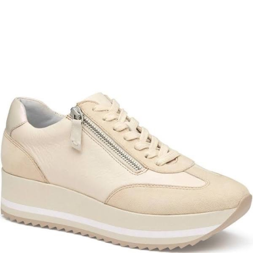 Johnston & Murphy Cream Lace-Up Platform Sneaker